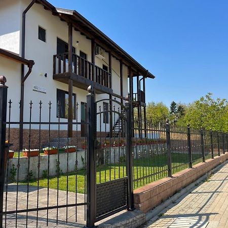 Villa Medi Boutique ساباريفا بانيا المظهر الخارجي الصورة