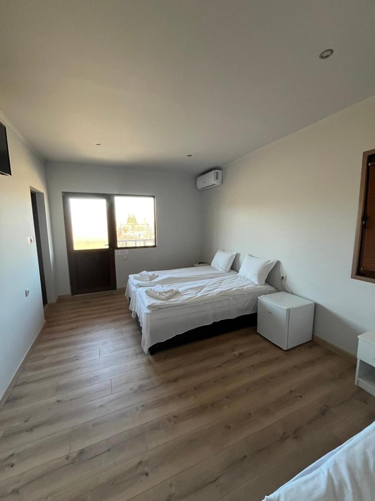 Villa Medi Boutique ساباريفا بانيا المظهر الخارجي الصورة